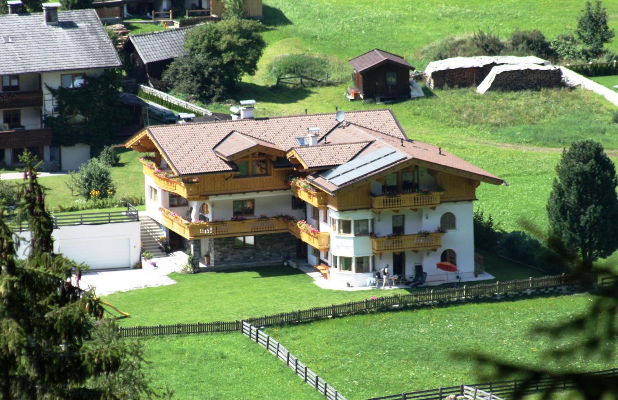 Landhaus Alpensonne Нойщифт им Щубайтал Екстериор снимка