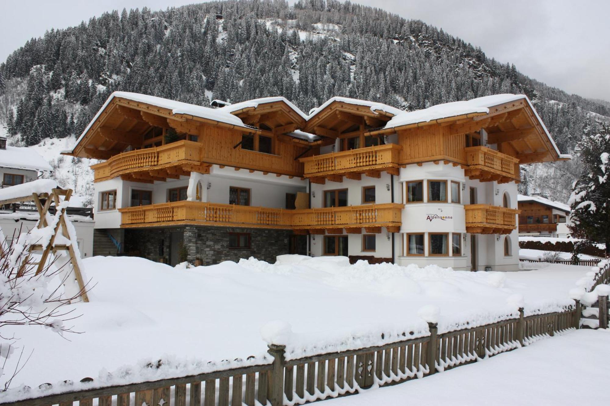 Landhaus Alpensonne Нойщифт им Щубайтал Екстериор снимка