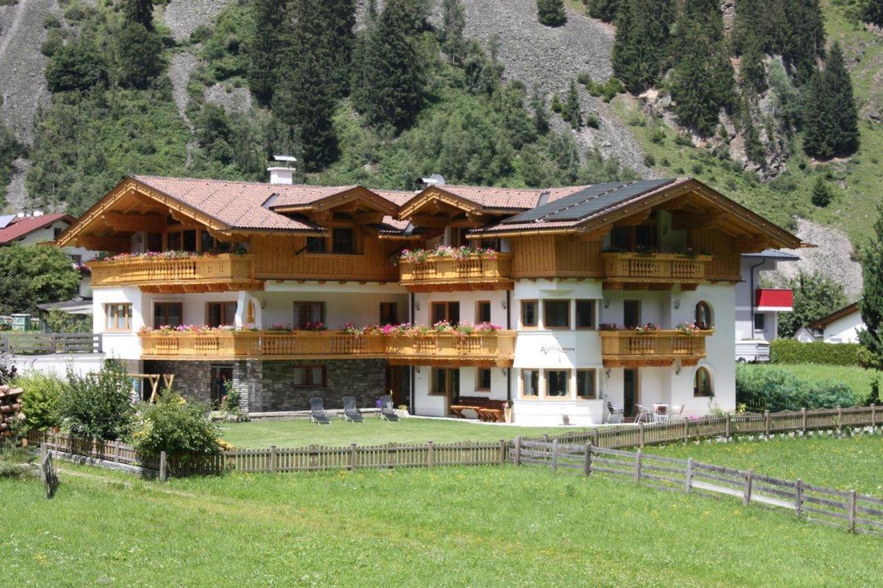 Landhaus Alpensonne Нойщифт им Щубайтал Екстериор снимка
