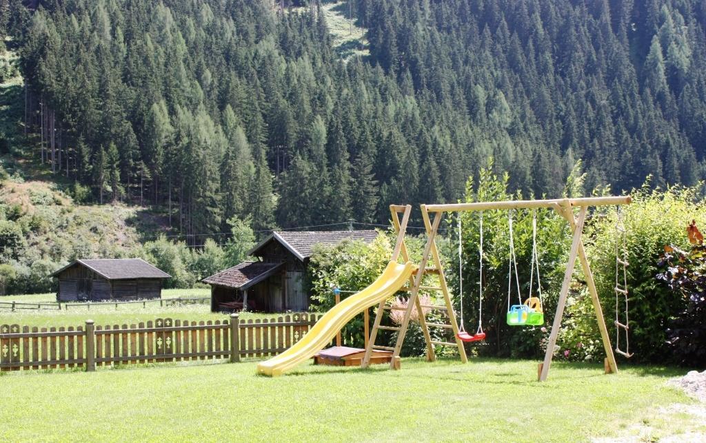 Landhaus Alpensonne Нойщифт им Щубайтал Екстериор снимка